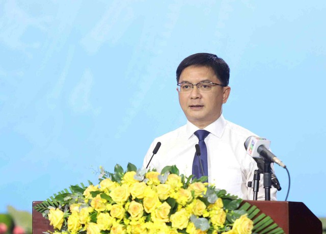 Phong trào thi đua yêu nước gắn với mục tiêu tăng trưởng của Thành phố- Ảnh 2. Phong trào thi đua yêu nước gắn với mục tiêu tăng trưởng của Thành phố- Ảnh 2.