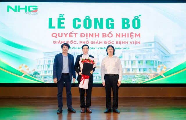 GS.TS.BSCKII Phạm Văn Lình làm Giám đốc Bệnh viện Vạn Phúc- Ảnh 1.