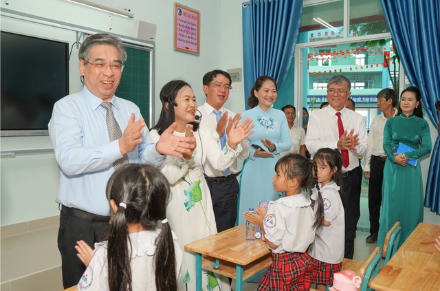 TPHCM tăng tốc hoàn thành 1.000 phòng học mới- Ảnh 1.