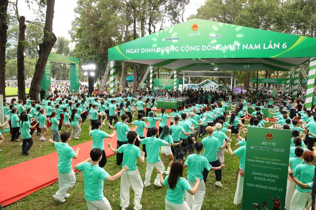 Ngày Dinh dưỡng cộng đồng Việt Nam lần 6 thu hút hơn 3.000 người dân TPHCM tham dự- Ảnh 1.
