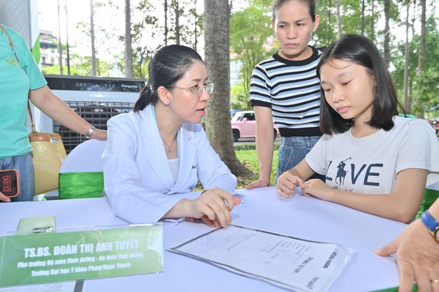 Ngày Dinh dưỡng cộng đồng Việt Nam lần 6 thu hút hơn 3.000 người dân TPHCM tham dự- Ảnh 2.