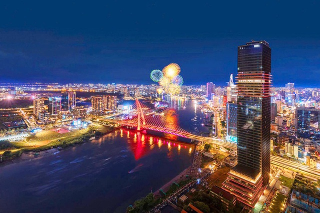 Xây dựng TPHCM trở thành biểu tượng phát triển năng động của Việt Nam trong thế kỷ XXI- Ảnh 2.