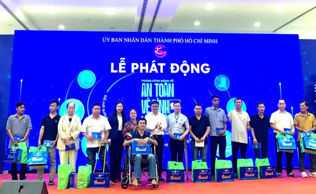 TPHCM phát động Tháng hành động về an toàn lao động trong kỷ nguyên số- Ảnh 2.