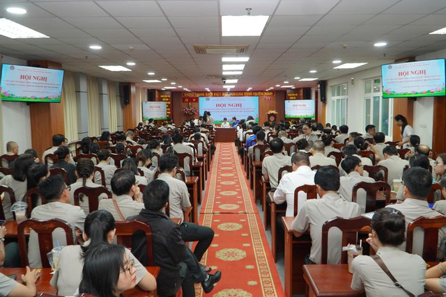 Thi hành án dân sự TPHCM sàng lọc ma túy hơn 1.000 công chức, người lao động- Ảnh 1.