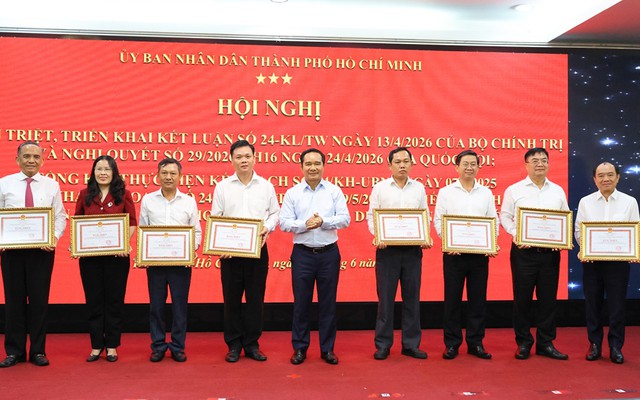 TPHCM tháo gỡ 838 dự án tồn đọng, khơi thông hơn 206.000 tỷ đồng- Ảnh 2. TPHCM tháo gỡ 838 dự án tồn đọng, khơi thông hơn 206.000 tỷ đồng- Ảnh 2.