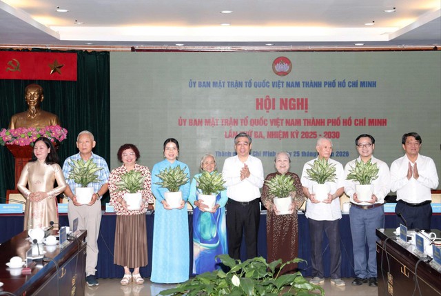 MTTQ các cấp tại TPHCM hoàn thành 331 công trình chào mừng 50 năm Ngày Thành phố mang tên Bác- Ảnh 1.