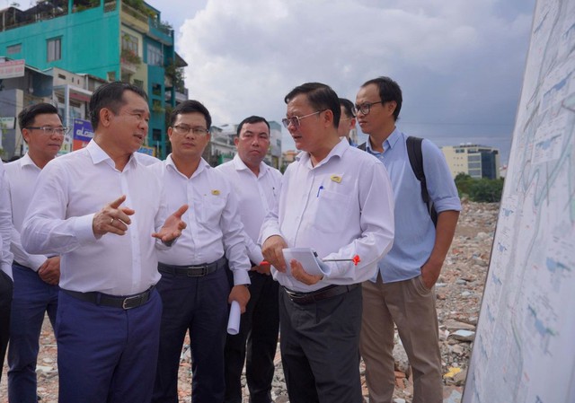 Đẩy nhanh thi công dự án rạch Xuyên Tâm, phấn đấu hoàn thành trong năm 2027- Ảnh 2.