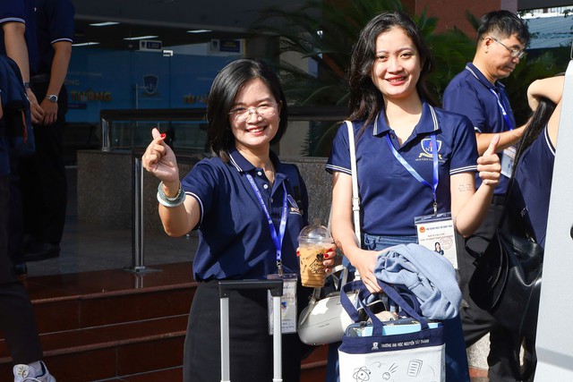 Trường ĐH Nguyễn Tất Thành ra quân phục vụ kỳ thi tốt nghiệp THPT năm 2026- Ảnh 2. Trường ĐH Nguyễn Tất Thành ra quân phục vụ kỳ thi tốt nghiệp THPT năm 2026- Ảnh 2.