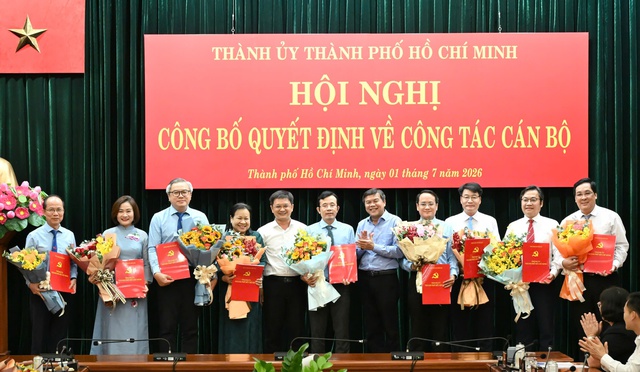 TPHCM công bố nhân sự lãnh đạo các cơ quan báo chí trực thuộc- Ảnh 2. TPHCM công bố nhân sự lãnh đạo các cơ quan báo chí trực thuộc- Ảnh 2.