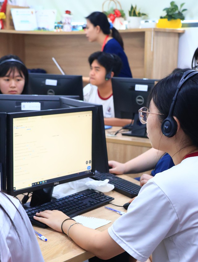 UK Academy Bình Thạnh chuẩn hóa năng lực học thuật và Tiếng Anh cho học sinh- Ảnh 2. UK Academy Bình Thạnh chuẩn hóa năng lực học thuật và Tiếng Anh cho học sinh- Ảnh 2.