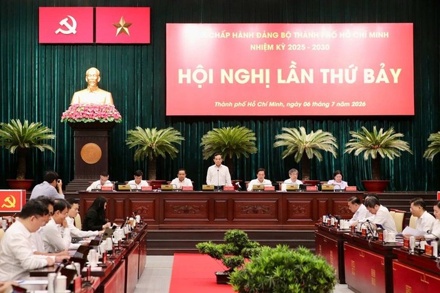 Bí thư Thành ủy: Tập trung toàn lực thực hiện ba mục tiêu trọng tâm trong 6 tháng cuối năm- Ảnh 1. Bí thư Thành ủy: Tập trung toàn lực thực hiện ba mục tiêu trọng tâm trong 6 tháng cuối năm- Ảnh 1.