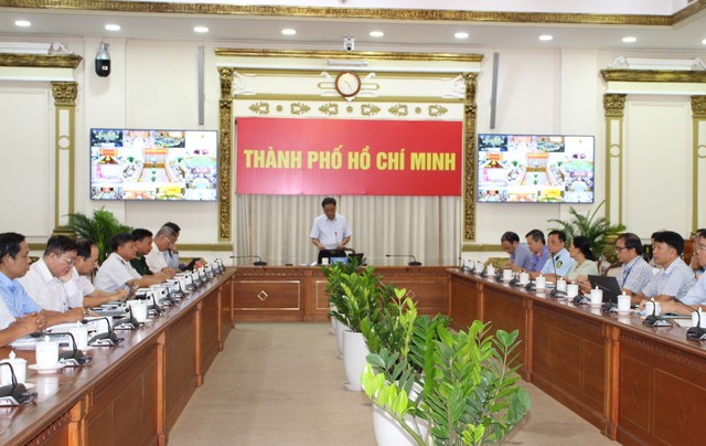 Phát hiện 15.494 vụ vi phạm về buôn lậu, gian lận thương mại và hàng giả trên địa bàn- Ảnh 1. Phát hiện 15.494 vụ vi phạm về buôn lậu, gian lận thương mại và hàng giả trên địa bàn- Ảnh 1.