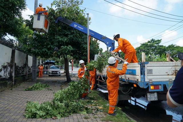 Cấp điện an toàn, ổn định tuyệt đối cho lễ Quốc khánh 2/9- Ảnh 2.