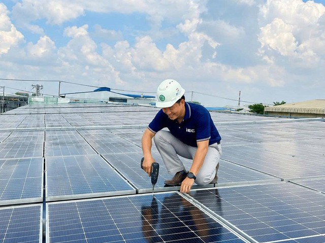 Mở rộng dư địa bán điện, thúc đẩy điện mặt trời mái nhà- Ảnh 1.