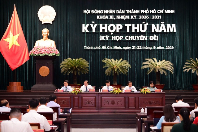 Đại biểu HĐND Thành phố kiến nghị hoàn thiện nhiều chính sách phát triển đô thị- Ảnh 1. Đại biểu HĐND Thành phố kiến nghị hoàn thiện nhiều chính sách phát triển đô thị- Ảnh 1.
