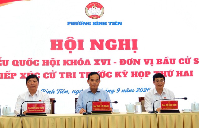 TPHCM đẩy mạnh phát triển nhà ở xã hội, giao thông công cộng- Ảnh 1.