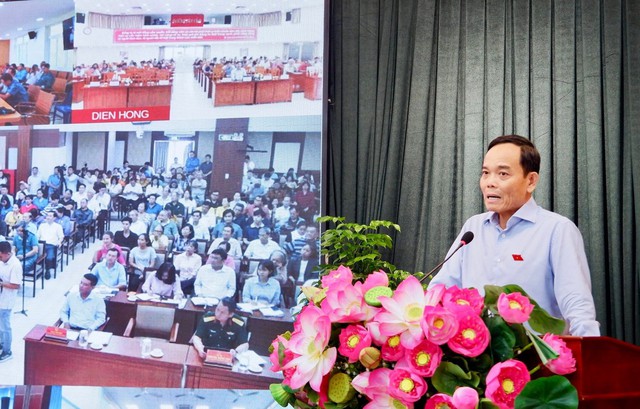 TPHCM đẩy mạnh phát triển nhà ở xã hội, giao thông công cộng- Ảnh 2.