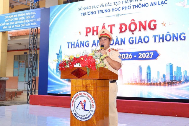 Tăng cường kỹ năng, ý thức chấp hành pháp luật về an toàn giao thông- Ảnh 2.