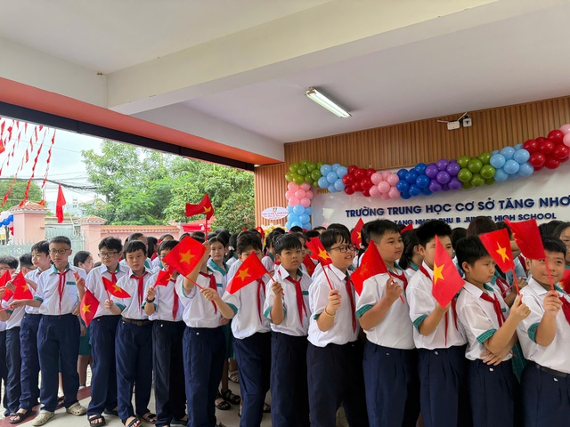 Hơn 2,62 triệu học sinh TPHCM bước vào năm học mới 2026-2027- Ảnh 10. Hơn 2,62 triệu học sinh TPHCM bước vào năm học mới 2026-2027- Ảnh 10.
