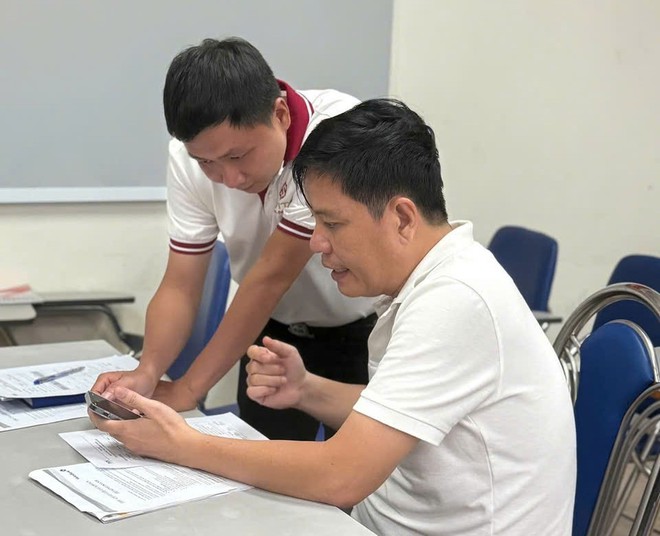 Hỗ trợ trực tiếp, tận nơi các hộ kinh doanh chuyển đổi sang kê khai thuế- Ảnh 6.