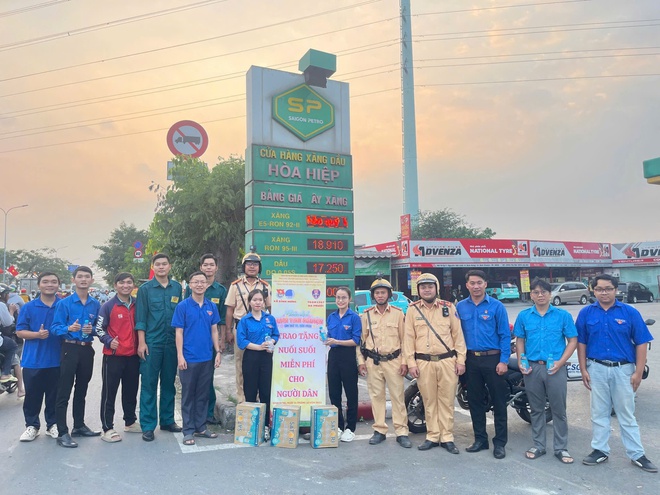 Các nhà ga, sân bay sẵn sàng phục vụ nhu cầu đi lại dịp Tết Dương lịch 2026- Ảnh 8. Các nhà ga, sân bay sẵn sàng phục vụ nhu cầu đi lại dịp Tết Dương lịch 2026- Ảnh 8.