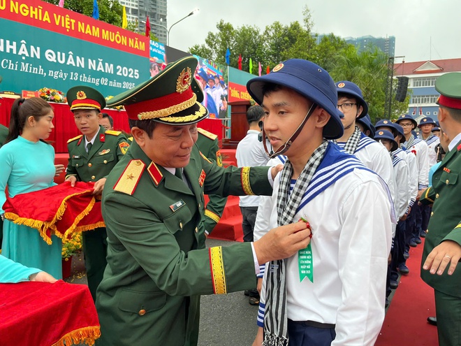 Không khí tòng quân tại địa phương có chỉ tiêu giao quân cao nhất cả nước- Ảnh 8.