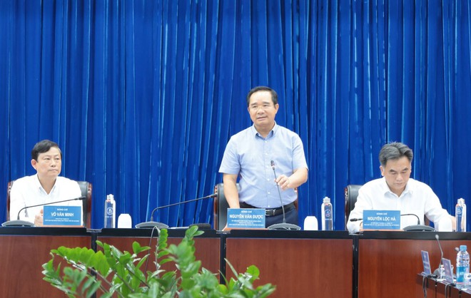 TPHCM vẫn áp dụng bảng giá đất của các địa phương như thời điểm trước khi sáp nhập đến hết năm 2025- Ảnh 1. TPHCM vẫn áp dụng bảng giá đất của các địa phương như thời điểm trước khi sáp nhập đến hết năm 2025- Ảnh 1.