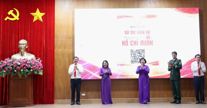 Phường Bến Thành ra mắt Sổ tay điện tử Không gian văn hóa Hồ Chí Minh- Ảnh 2.