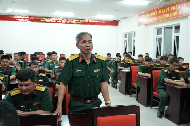 Đồng hành, tạo mọi điều kiện thuận lợi cho lực lượng tìm kiếm, quy tập hài cốt liệt sĩ- Ảnh 2. Đồng hành, tạo mọi điều kiện thuận lợi cho lực lượng tìm kiếm, quy tập hài cốt liệt sĩ- Ảnh 2.
