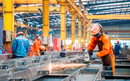 Sản xuất công nghiệp 'vượt bão COVID', lạc quan đón cơ hội 2022 