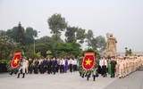 Lãnh đạo TPHCM dâng hương, dâng hoa tưởng nhớ các Anh hùng dân tộc