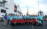 Đoàn đại biểu TPHCM thăm cán bộ, chiến sĩ các đảo vùng biển Tây Nam