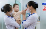 TPHCM nhận 13.000 liều vaccine, sẵn sàng tiêm cho trẻ
