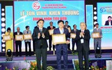 TPHCM tôn vinh 105 doanh nghiệp có sản phẩm - dịch vụ tiêu biểu năm 2025