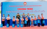 “Trăng thu Biên cương” mang Trung thu ấm áp đến thiếu nhi Côn Đảo