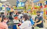 Tiếp sức mùa tựu trường và Trung thu bằng loạt quà tặng