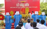 Tín đồ Cao Đài cầu siêu Anh hùng liệt sĩ tại Công viên Lê Thị Riêng
