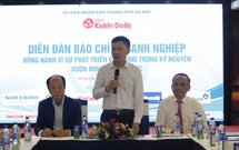 B&#225;o ch&#237; đồng h&#224;nh c&#249;ng doanh nghiệp v&#236; sự ph&#225;t triển bền vững trong kỷ nguy&#234;n vươn m&#236;nh của d&#226;n tộc