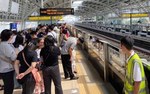 Chủ tịch UBND TPHCM: Đẩy nhanh tiến độ chuẩn bị đầu tư c&#225;c dự &#225;n đường sắt đ&#244; thị