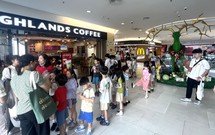 Các điểm vui chơi, trung tâm thương mại sôi động, sức mua tăng cao