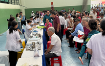 Huy động toàn bộ hệ thống y tế tham gia khám sức khỏe định kỳ cho người dân