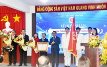Bệnh viện Răng Hàm Mặt TPHCM đón nhận Huân chương Lao động hạng I