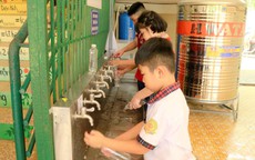 Chung tay lắp đặt nhiều hệ thống nước sạch cho trẻ em tại TPHCM