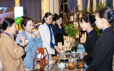 Lễ hội Tr&#224; quốc tế lần đầu ti&#234;n tổ chức tại Việt Nam