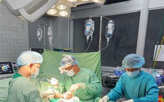 Bệnh viện Chợ Rẫy: Nối thành công đôi bàn tay bị đứt lìa của bệnh nhân