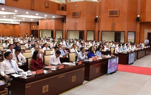 Đại hội Đảng bộ TPHCM nhiệm kỳ 2025-2030 kh&#244;ng sử dụng t&#224;i liệu giấy