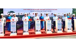 Khởi c&#244;ng th&#234;m 2 g&#243;i thầu dự &#225;n cải tạo rạch Xuy&#234;n T&#226;m