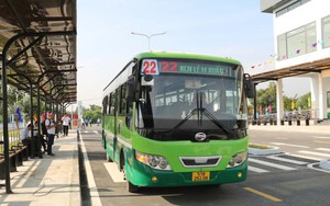 Đưa vào vận hành Bến xe buýt Lê Minh Xuân