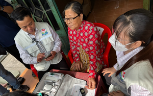 TPHCM ra quân các đội chăm sóc sức khỏe tại nhà