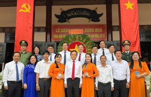 L&#227;nh đạo TPHCM d&#226;ng hoa, d&#226;ng hương c&#225;c di t&#237;ch c&#225;ch mạng nh&#226;n kỷ niệm 85 năm Ng&#224;y Khởi nghĩa Nam Kỳ